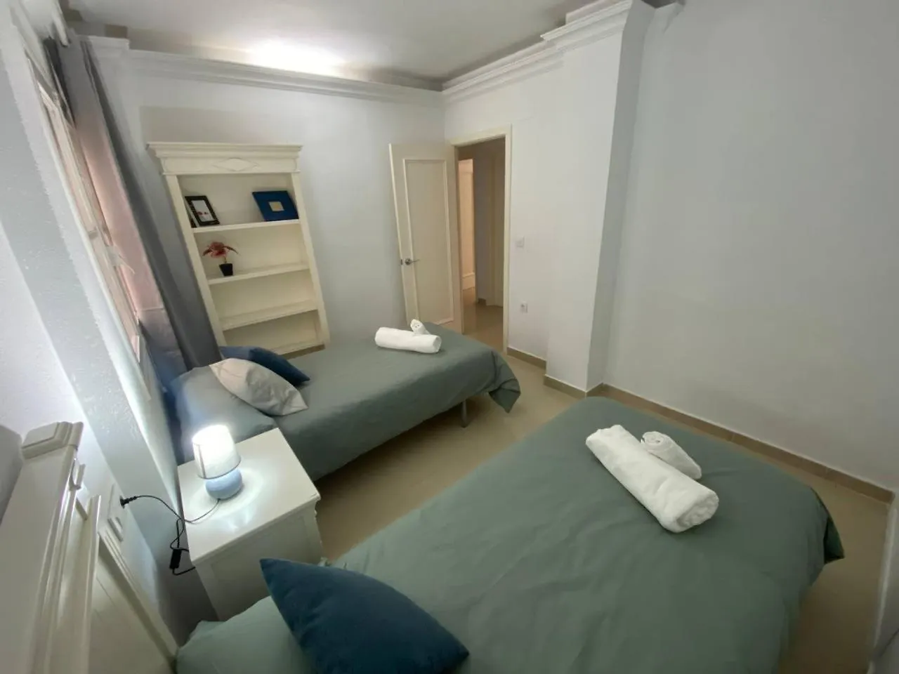 Banda Playa Home, Pleno Centro 산루카데바라메다